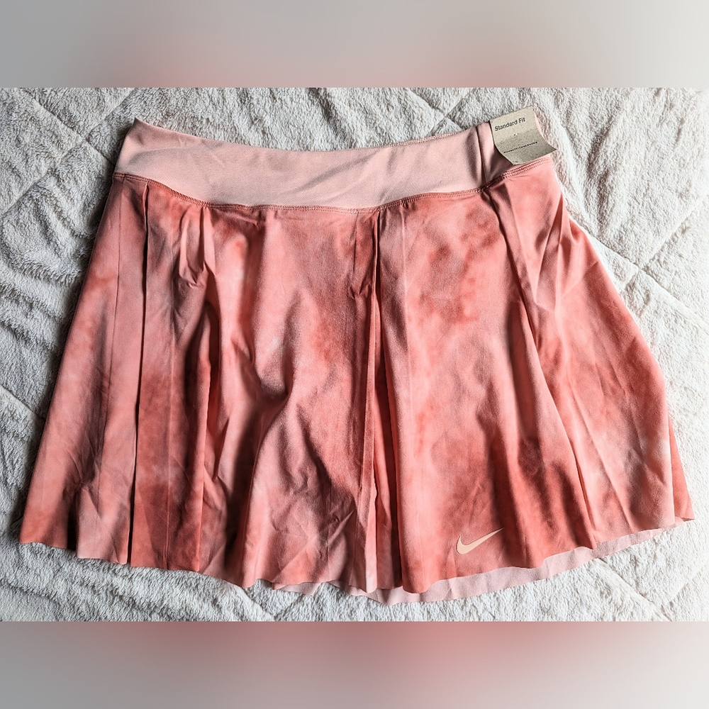 New Nike skirt